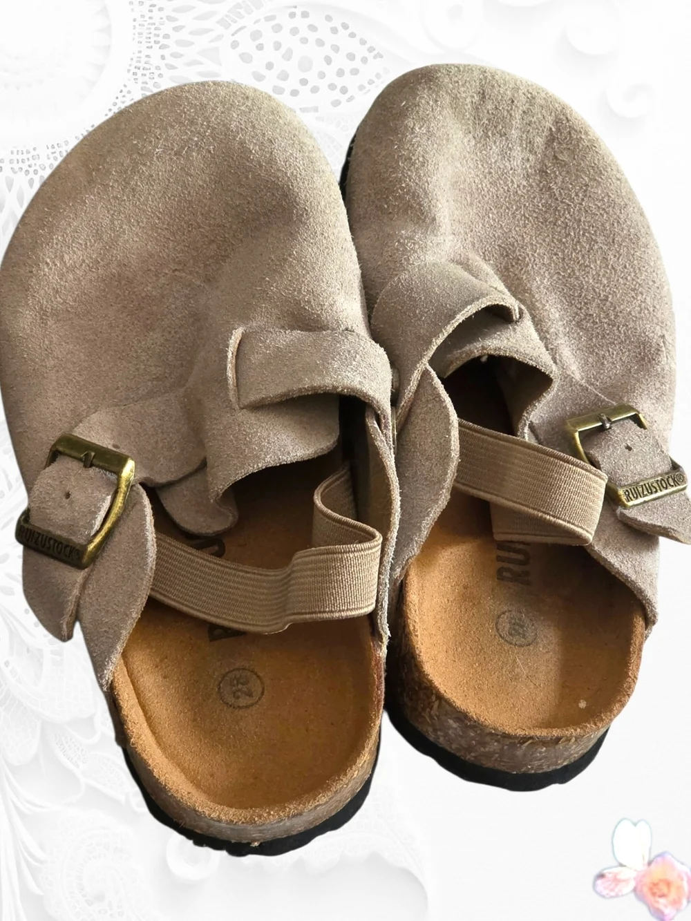 Kids Cork-Back Suede Sandals in Light Taupe 29 Eu Size Up